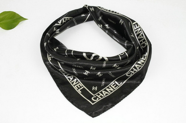 Chane1 square scarf 01